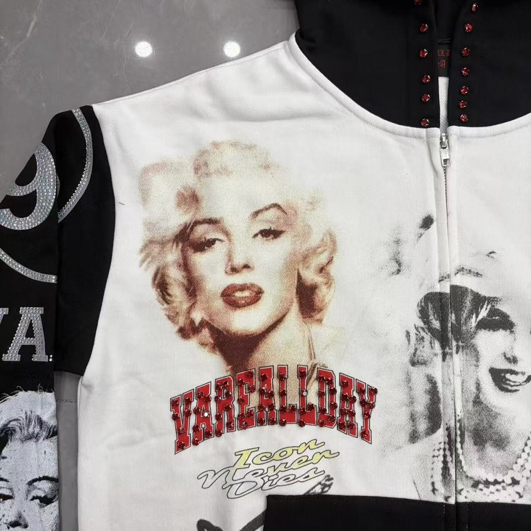 VARE Vintage Icon Graphic Hoodie
